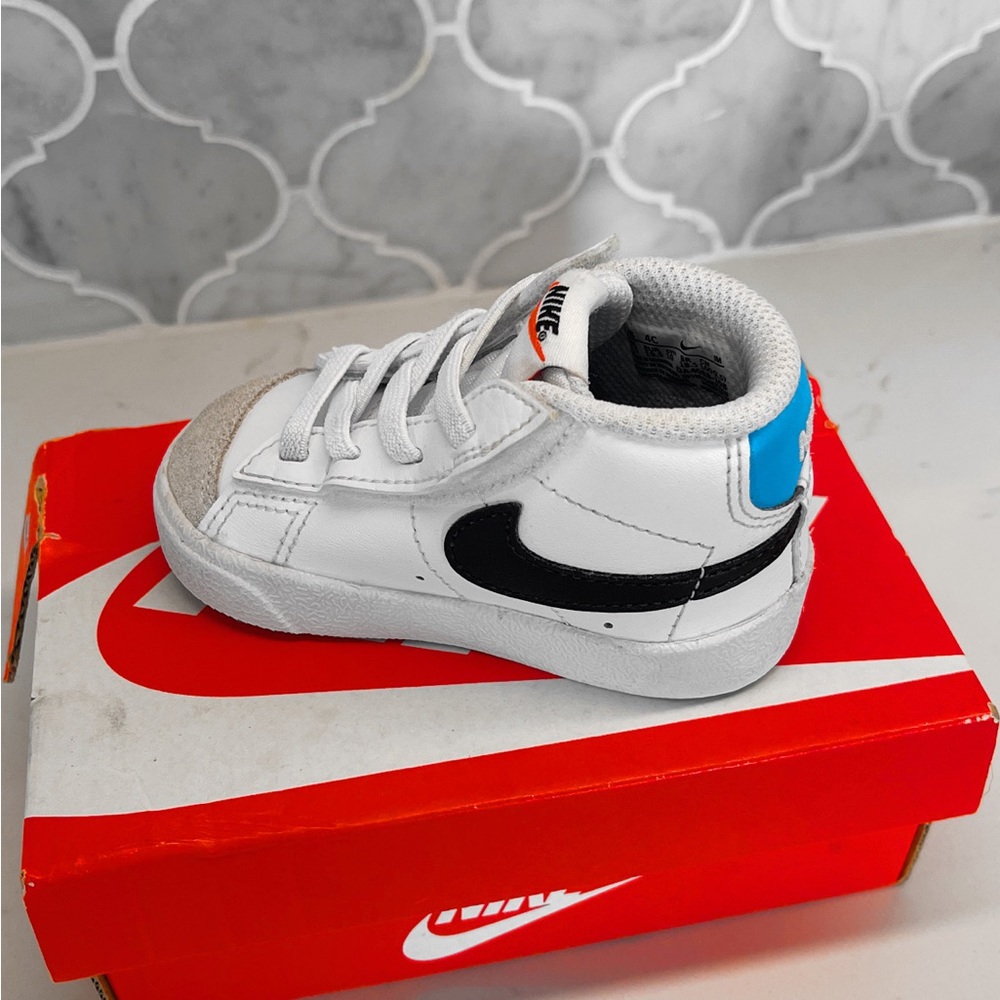 Nike Blazer Mid ‘77